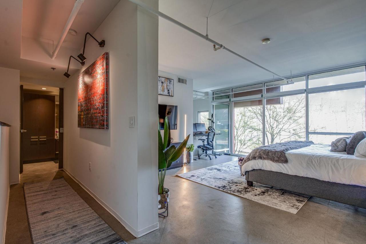 Luxe + Modern Johnny Cash Inspired Executive Condo Nashville Ngoại thất bức ảnh